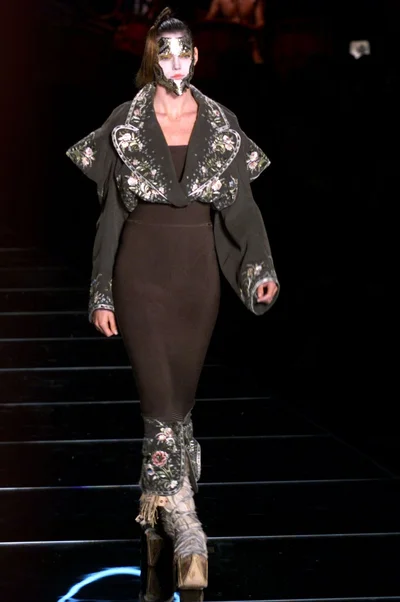 Look 8